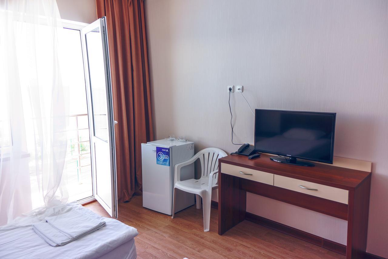 Azure Sport Resort Bulan Sogottuu Esterno foto