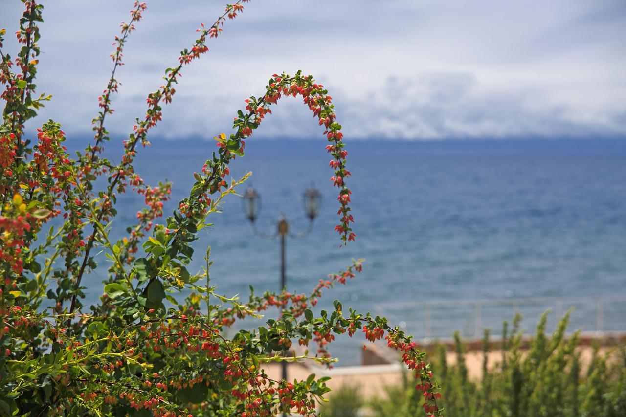 Azure Sport Resort Bulan Sogottuu Esterno foto