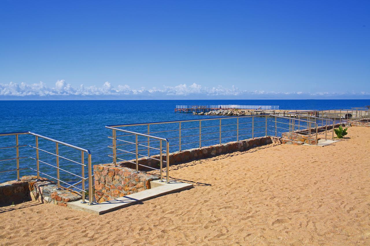 Azure Sport Resort Bulan Sogottuu Esterno foto